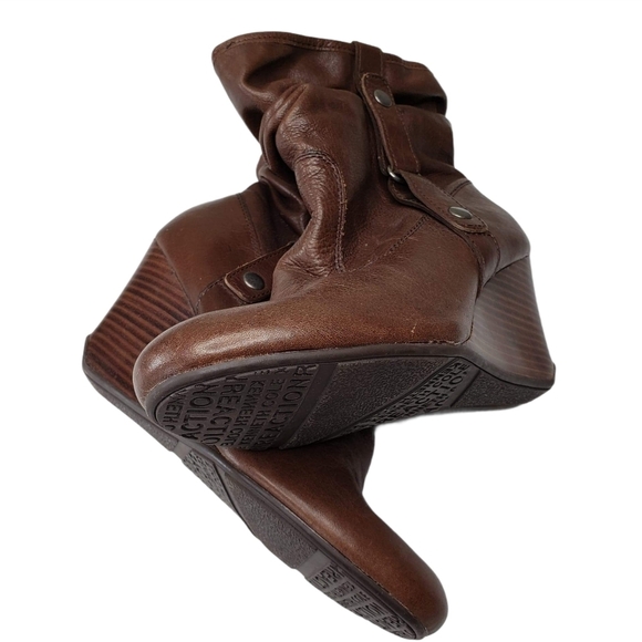 Kenneth Cole | Leather Blue Ice Wedge Ankle Boots - Picture 6 of 8